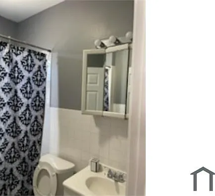 633 N Lockwood Ave #1 — Photo 10