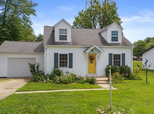 205 W Main St, Hanover, IN 47243