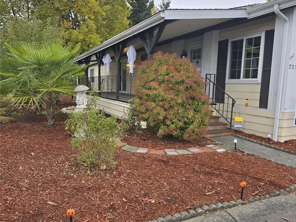 1402 22nd Street NE #203, Auburn, WA 98002