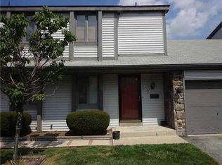 2544 Plum Leaf Ln #3, Toledo, OH 43614