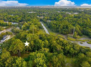 1944 Bradham Rd, Charleston, SC 29412