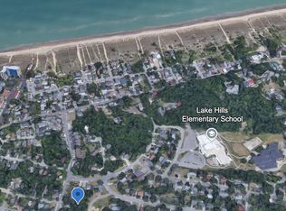 105 Cottage Ln, Michigan City, IN