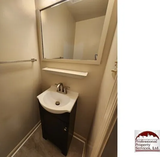 28 Boileau Ct — Photo 3
