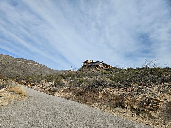 2nd image of 3525 Thunder Rd