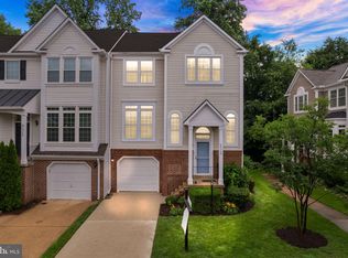 20538 Willoughby Sq, Sterling, VA 20165