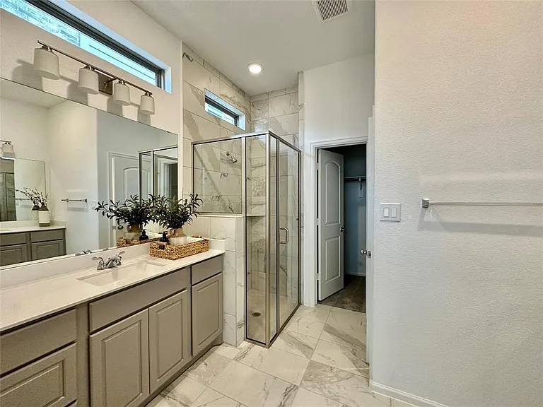 4222 Colony Ln — Photo 5