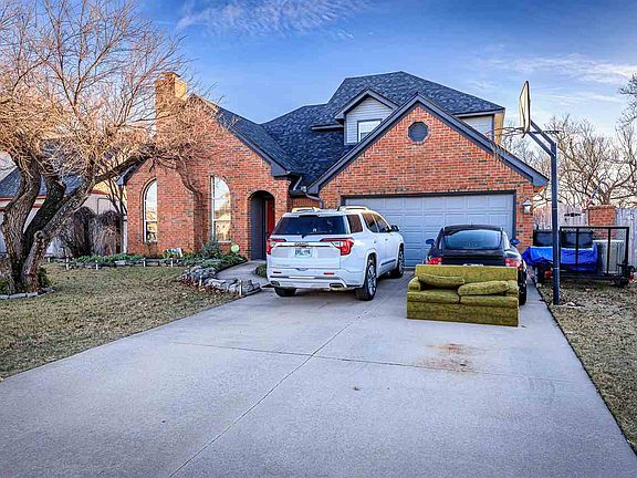 2nd image of 5408 NW Wilfred Dr