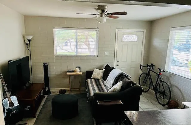 1 bed, 550 sqft, $1,100 — Photo 2