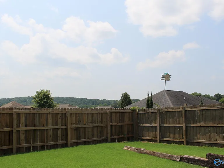 103 Glen View Dr — Photo 28