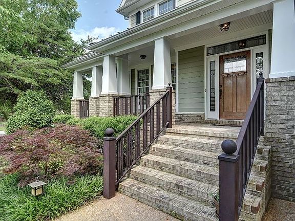 3rd image of 5301 Marsh Landing Ln