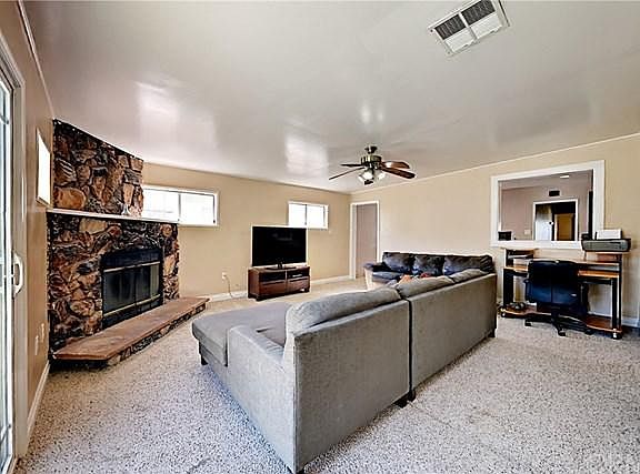 5th image of 11878 Gem St