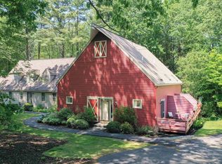 24 Balmoral Dr, Stratham, NH 03885