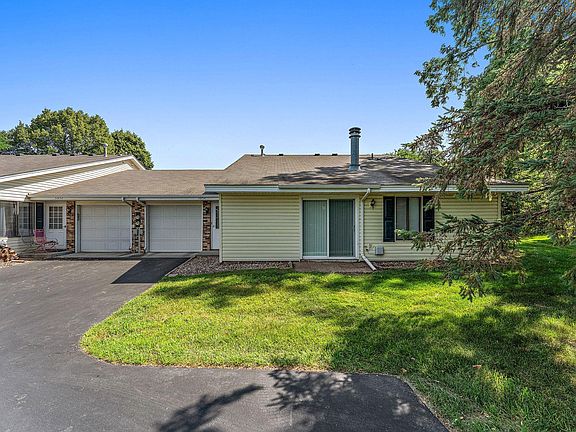 2nd image of 3854 Heather Dr