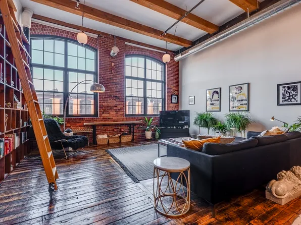 1 Westinghouse Plz #C210, Boston, MA 02136