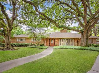 7926 Braes Meadow Dr, Houston, TX 77071