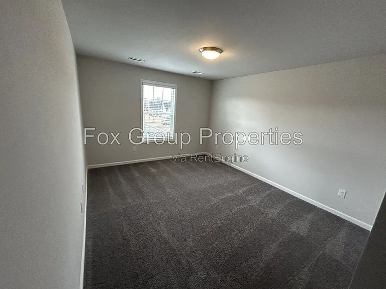 8236 McCormick St — Photo 18