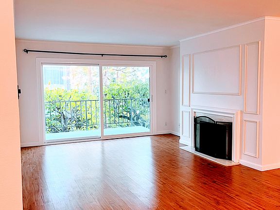 4th image of 300 Cagney Ln APT 210