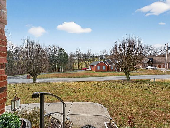 5th image of 169 Bradford Way