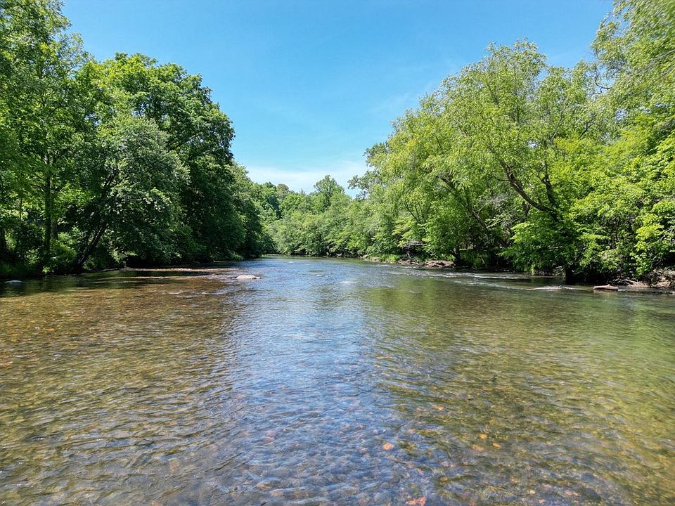 43rd image of 198 Riverbend Dr