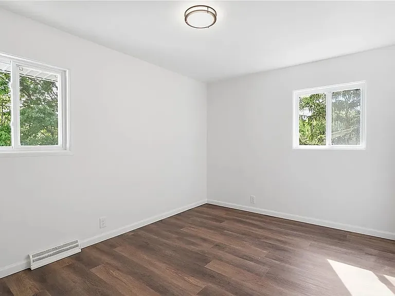 40 Oak Hill Ter — Photo 14