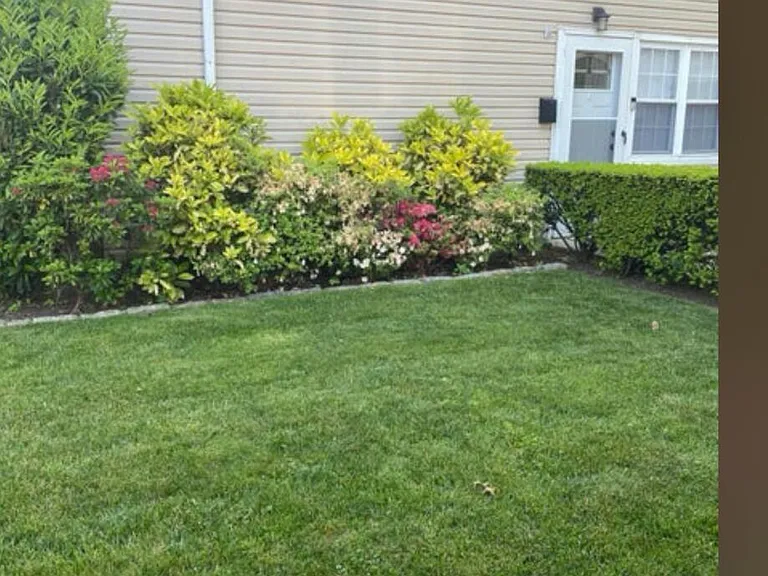 11 Lyman Ave #1 — Photo 3