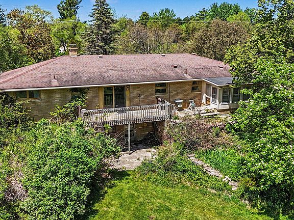 5th image of 2619 E Bard Rd