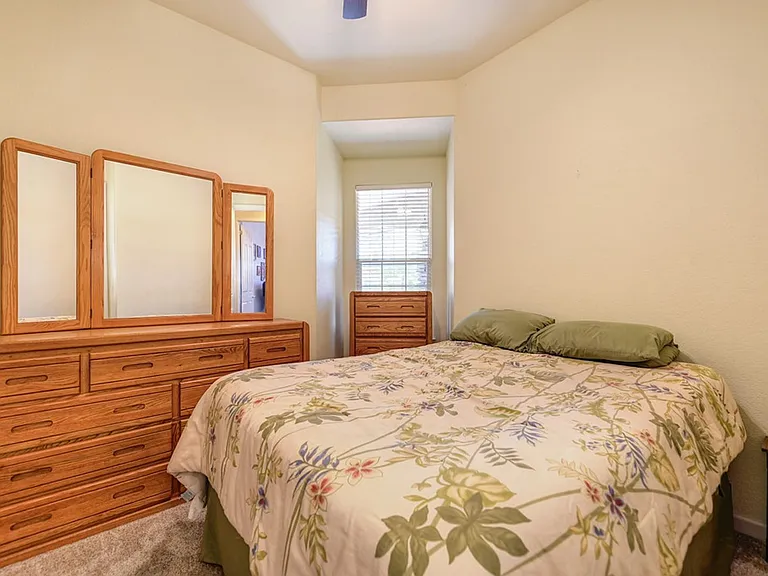 1669 Calabasa Dr — Photo 20