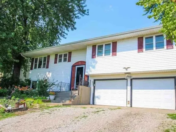 7700 Trail Rd, Meriden, KS 66512