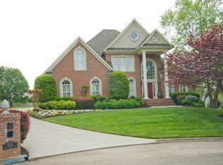 9104 Hailes Abbey Ln, Knoxville, TN 37922