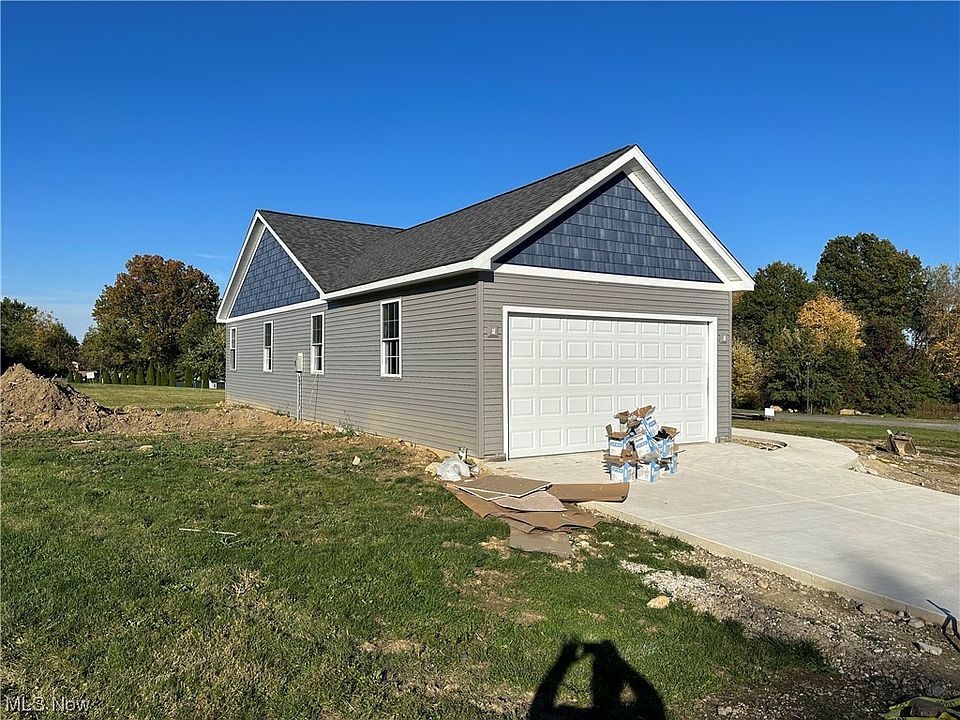 12 Gustav Cir, Struthers, OH 44471 MLS 4437758 Zillow