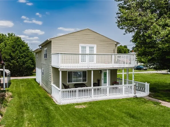 807 22nd St, Vienna, WV 26105