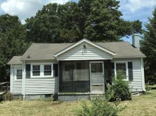 1327 Summerville Rd, Charlotte, NC 28214