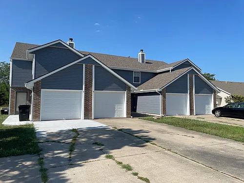 2123 Highridge Dr #C Photo 1
