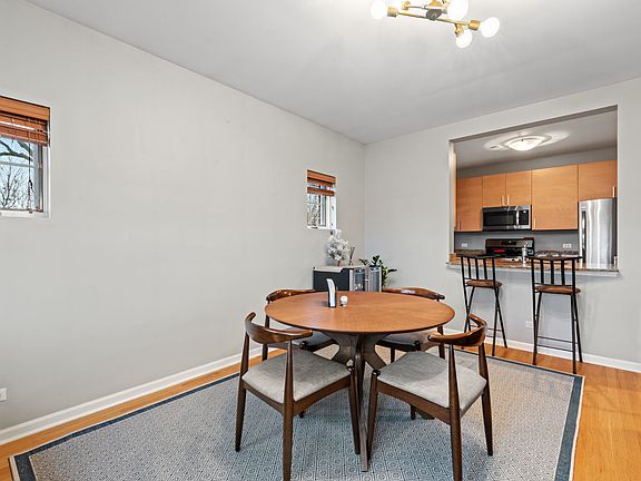 5th image of 344 Graceland Ave APT 2S