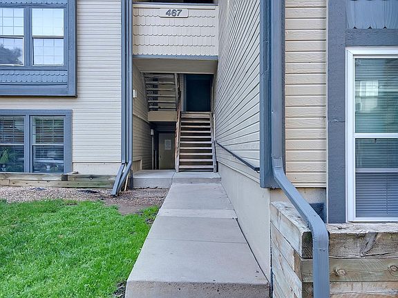 4th image of 467 S Memphis Way #17