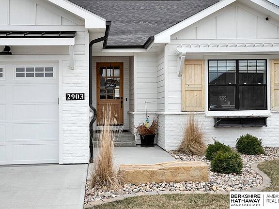 2nd image of 2903 Brooks Hollow Dr