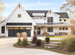 7200 40th St SW, Byron, MN 55920