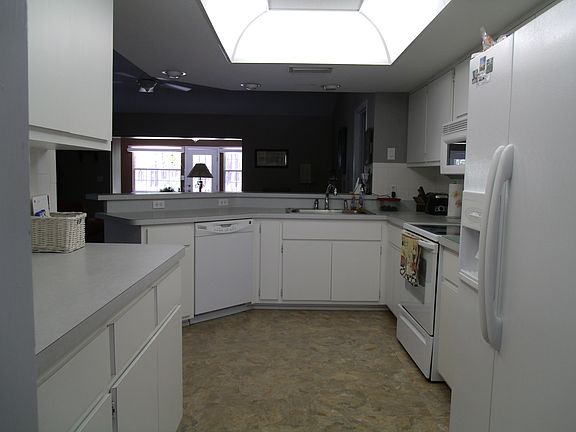 Kitchen 14x9
