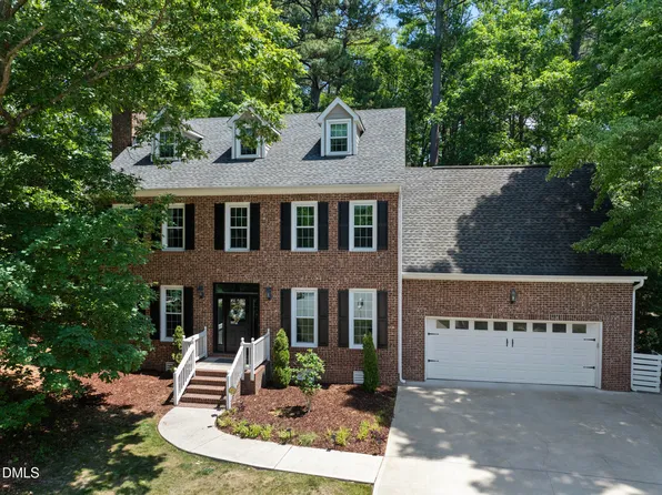 1009 Mondavi Pl, Apex, NC 27502