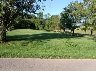 5591 Livingston Creek Rd, Bristol, VA 24202