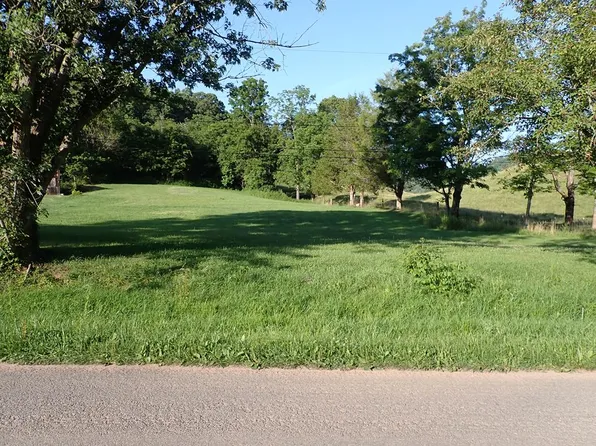 5591 Livingston Creek Rd, Bristol, VA 24202