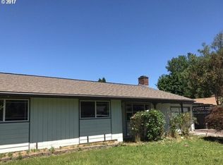 1280 Pennoyer Ave, Cottage Grove, OR 97424