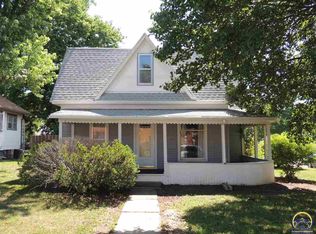 1302 Chestnut St, Emporia, KS 66801