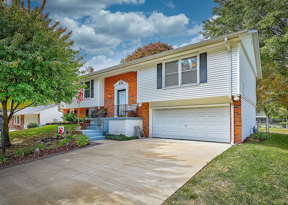 1st image of 329 Breckenridge Dr