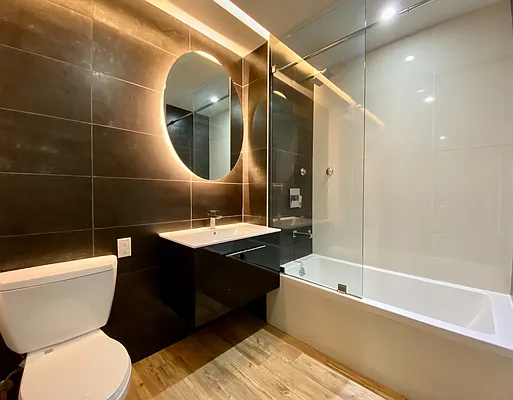 Rented by Zjama Realty Corp | media 1