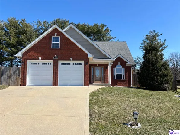 102 Reba Ct, Radcliff, KY 40160