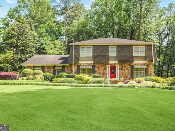 850 John Alden Rd, Stone Mountain, GA 30083
