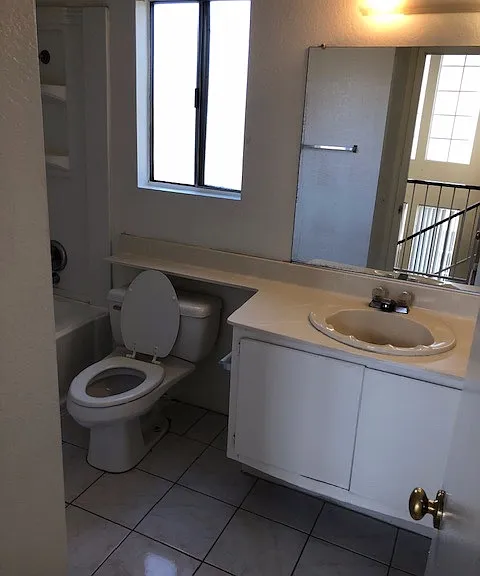 23778 Parkland Ave — Photo 18