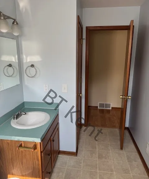 2146 Gingerwood Ct SE — Photo 21