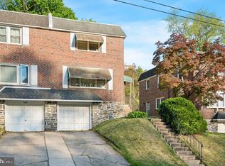 740 Cinnaminson St, Philadelphia, PA 19128